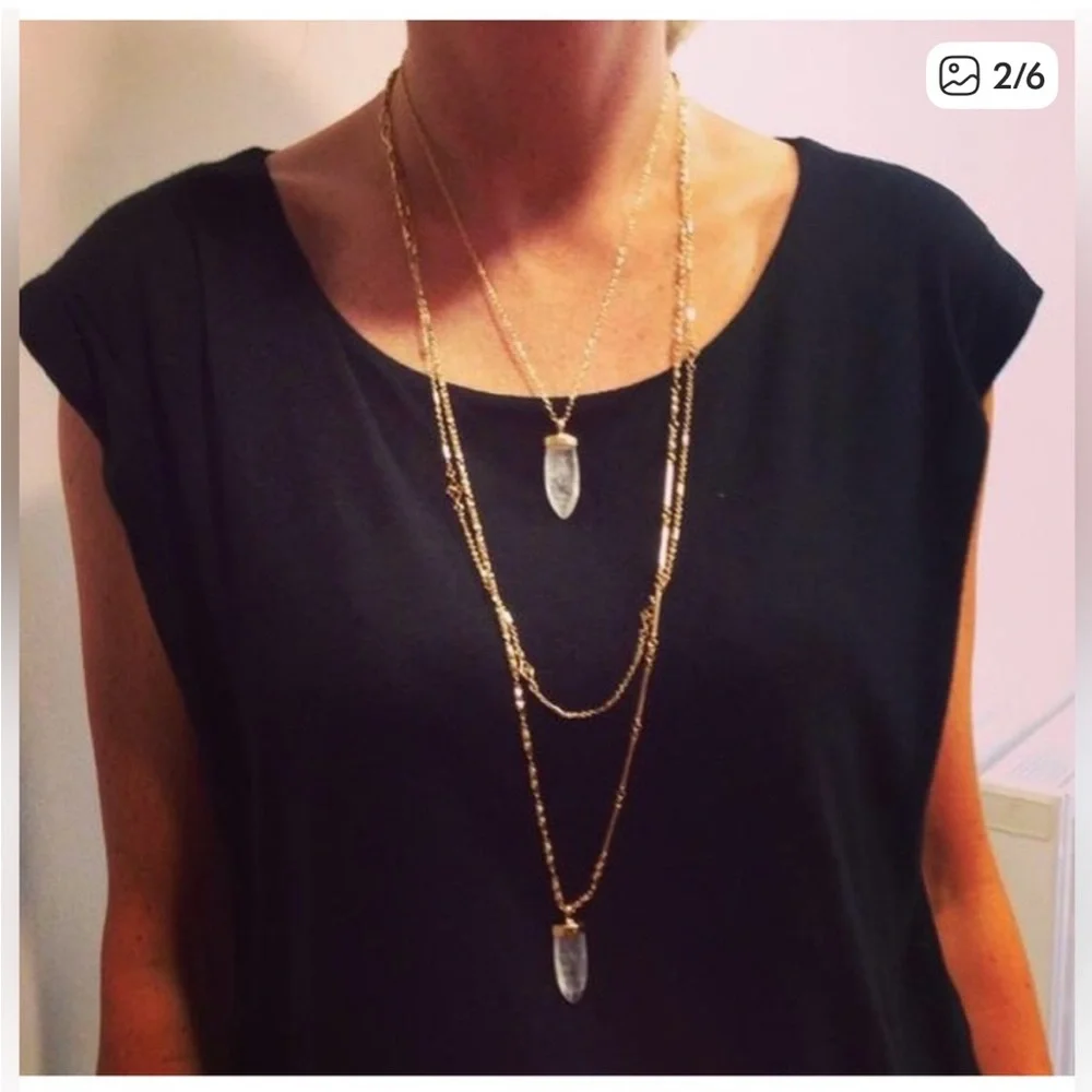 Stella & Dot Gold Necklace with Clear Pendant - Picture 2 of 14